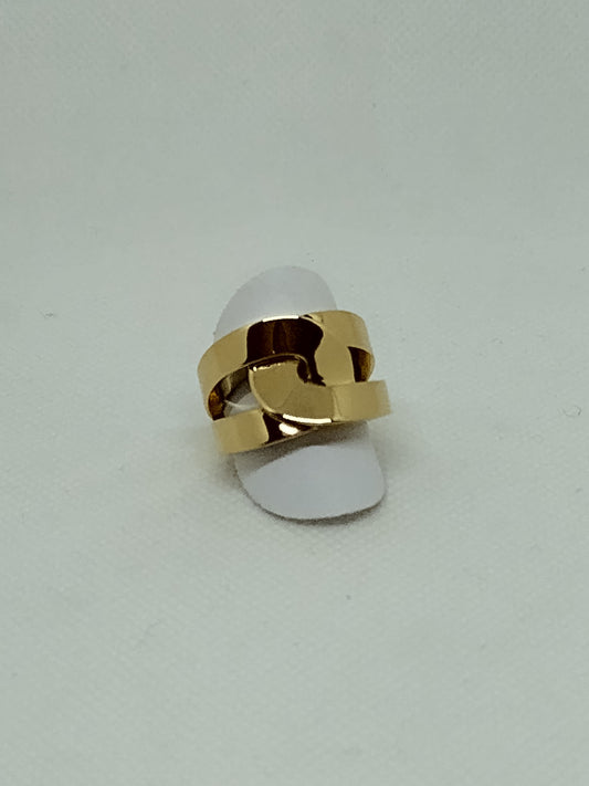 Anello intrecciato a scalare