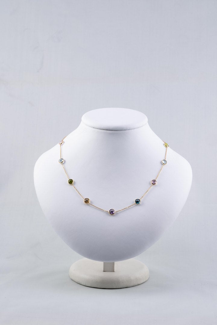 Multicolored stones necklace
